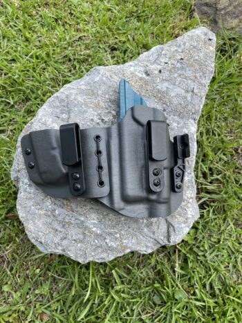 IWB Sidecar for Glock 45 w/ Olight PL 3 in storm gray front and jade rear kydex