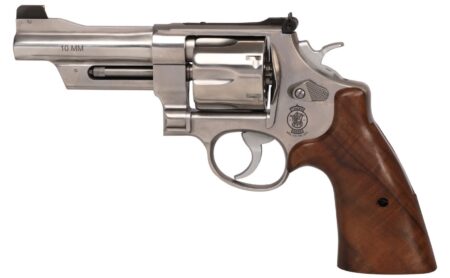 10mmmountain8fa9.jpg SMITH AND WESSON 610 MOUNTAIN GUN 10MM 4" SS