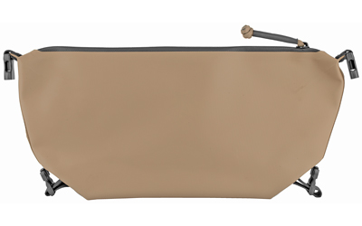 MPIMAG1161-245_2.jpg MAGPUL DAKA TAKEOUT FDE